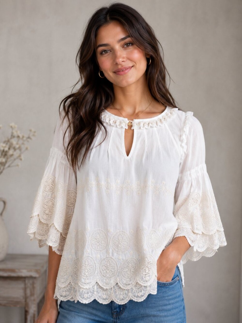 Tory Burch Chelsie Blouse 2 White Embroidered Scallop Logo‎ Top Preppy Chic